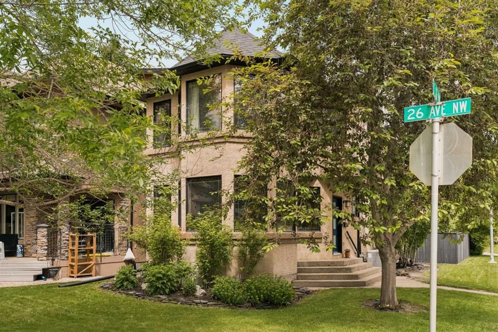 202 26 Avenue NW, Calgary — main listing photo