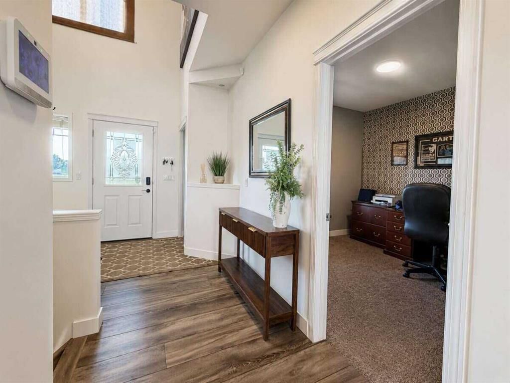 24 Brander Avenue NW, Langdon — photo 5 of 39