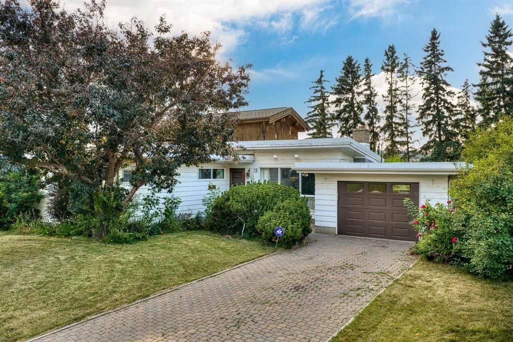 15 Glenview Drive SW, Calgary — photo 3 of 49