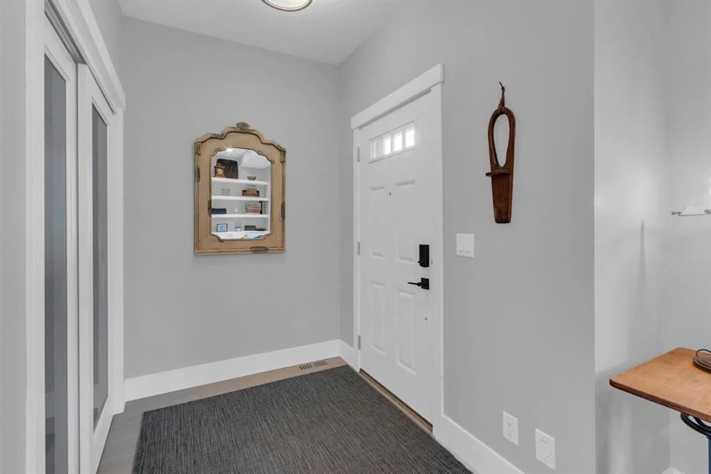 4616 82 Street NW, Calgary — photo 3 of 46