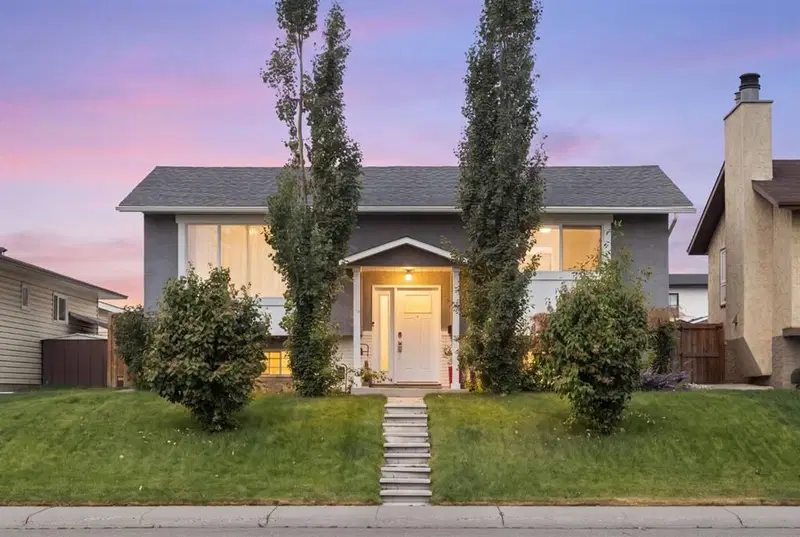 172 Rundlefield Crescent NE, Calgary — main listing photo
