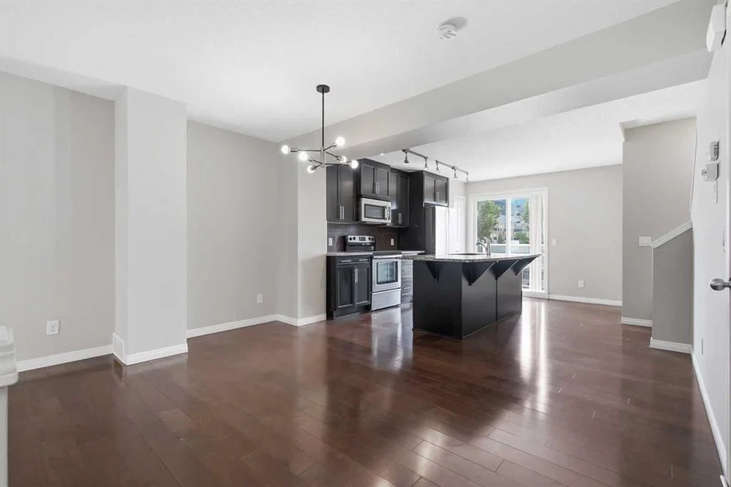 1404 Auburn Bay Square, Calgary — photo 4 of 33