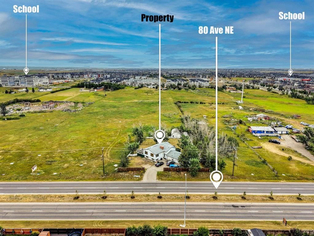 5020 80 Avenue NE, Calgary — photo 4 of 11