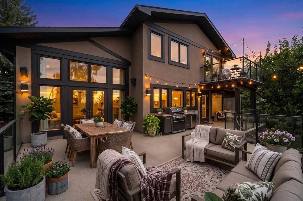 2724 Signal Ridge View SW, Calgary — photo 2 of 50