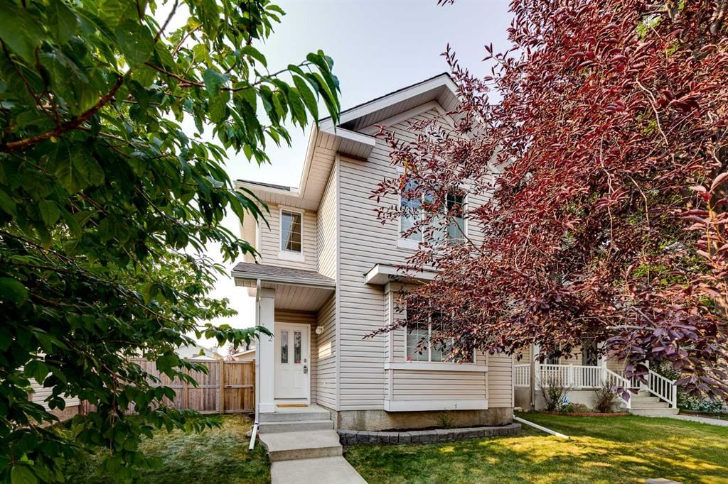 152 Covewood Green NE, Calgary — main listing photo