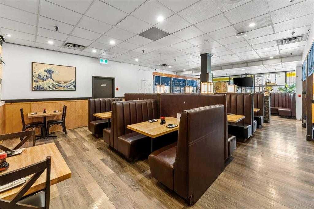 4014 Macleod Trail S, Calgary — photo 3 of 14