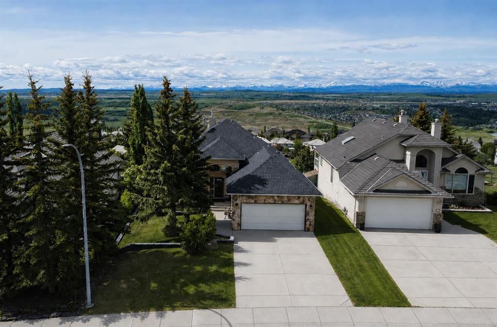 321 Gleneagles View, Calgary — detached for sale