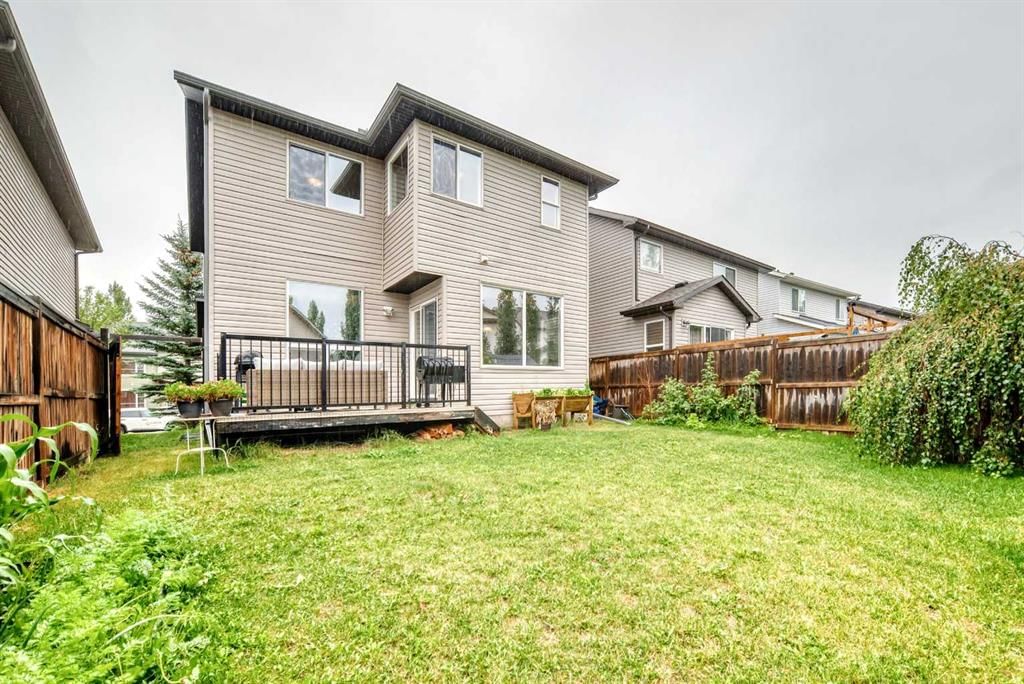 121 Chapalina Heights SE, Calgary — photo 3 of 50