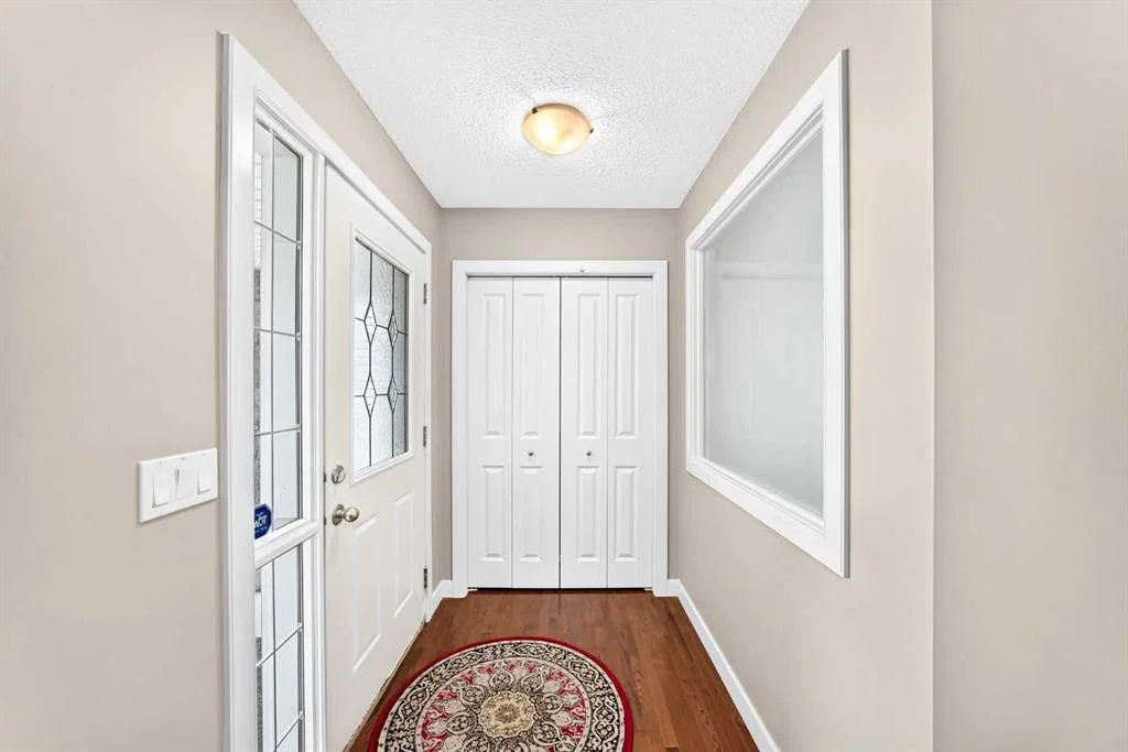 505 Kincora Bay NW, Calgary — photo 4 of 46