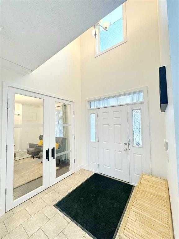 109 Kinniburgh Boulevard E, Chestermere — photo 3 of 23