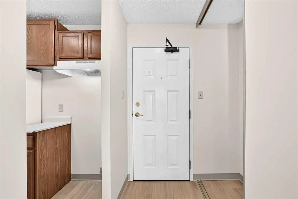 1511, 924 14 Avenue SW, Calgary — photo 4 of 40