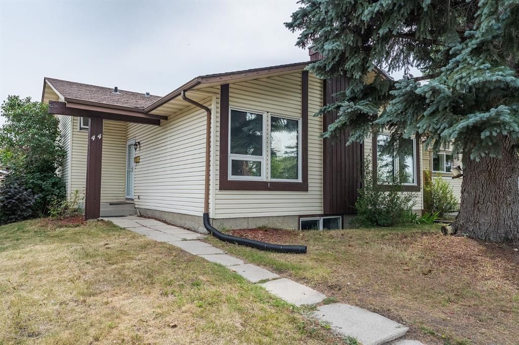 44 Templehill Drive NE, Calgary — main listing photo