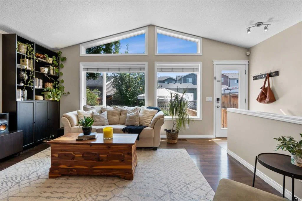 38 Auburn Bay Gardens SE, Calgary — main listing photo