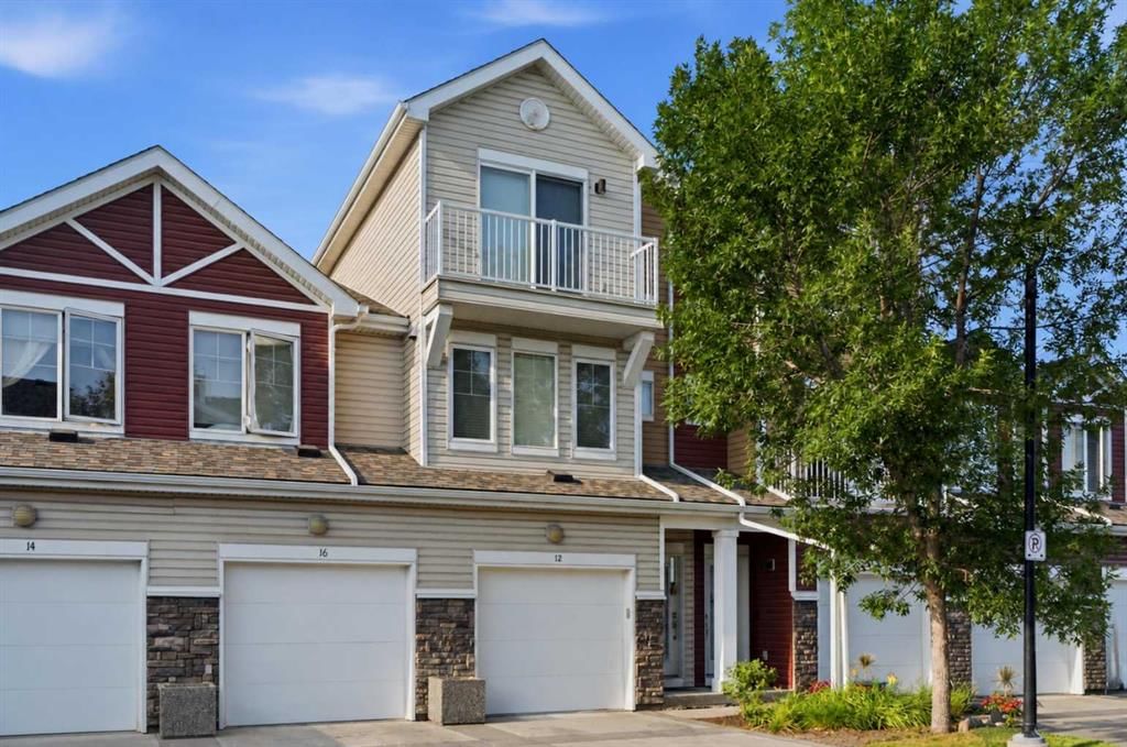 12 Chaparral Ridge Park SE, Calgary — photo 2 of 42