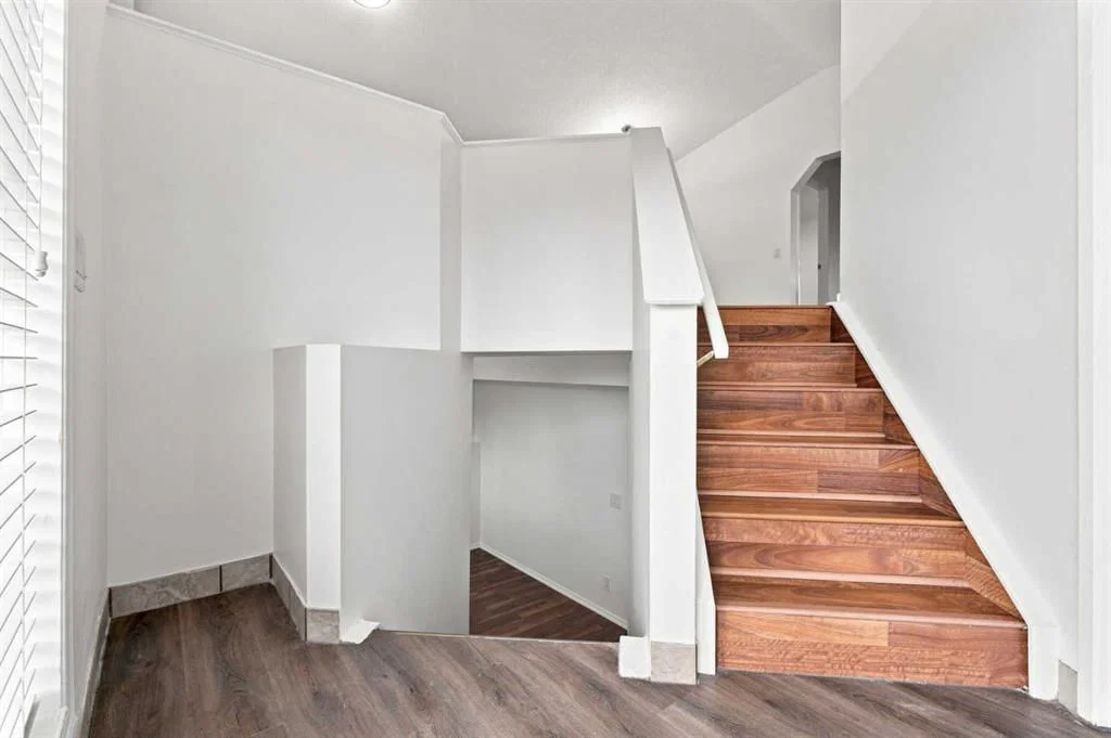 11 Martin Crossing Rise NE, Calgary — photo 4 of 46