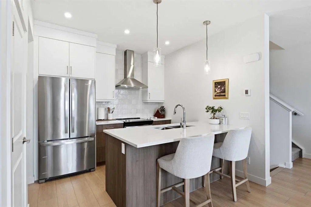 31 Seton Row SE, Calgary — photo 3 of 45