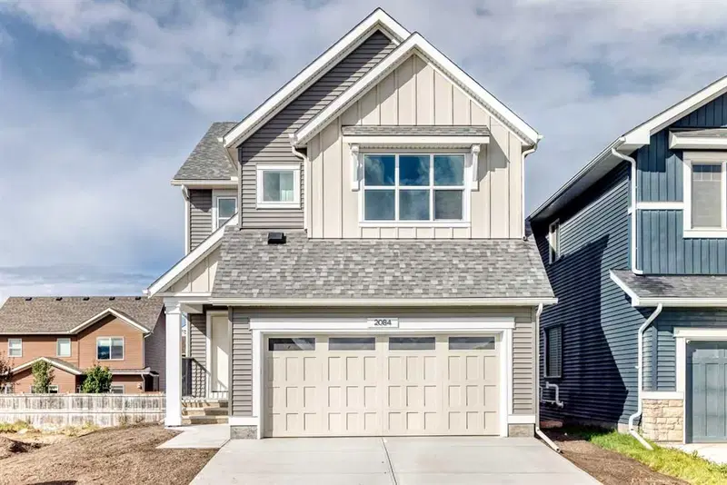 2084 Lancaster Heights SE, Calgary — detached for sale