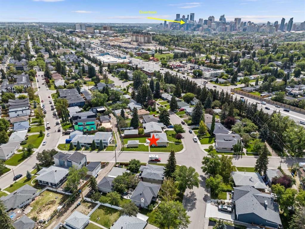 2140 Halifax Crescent NW, Calgary — photo 3 of 42