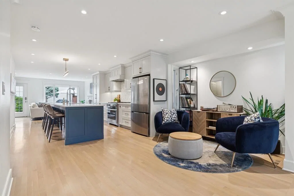 3605 2 Street SW, Calgary — photo 2 of 42