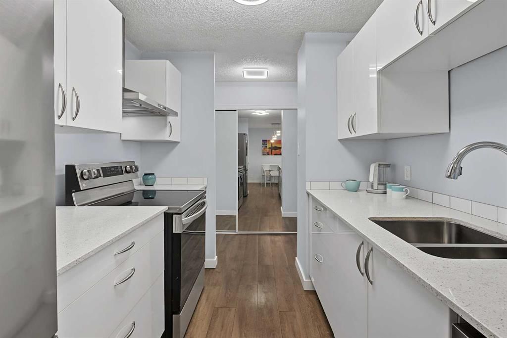 705, 924 14 Avenue SW, Calgary — photo 5 of 32