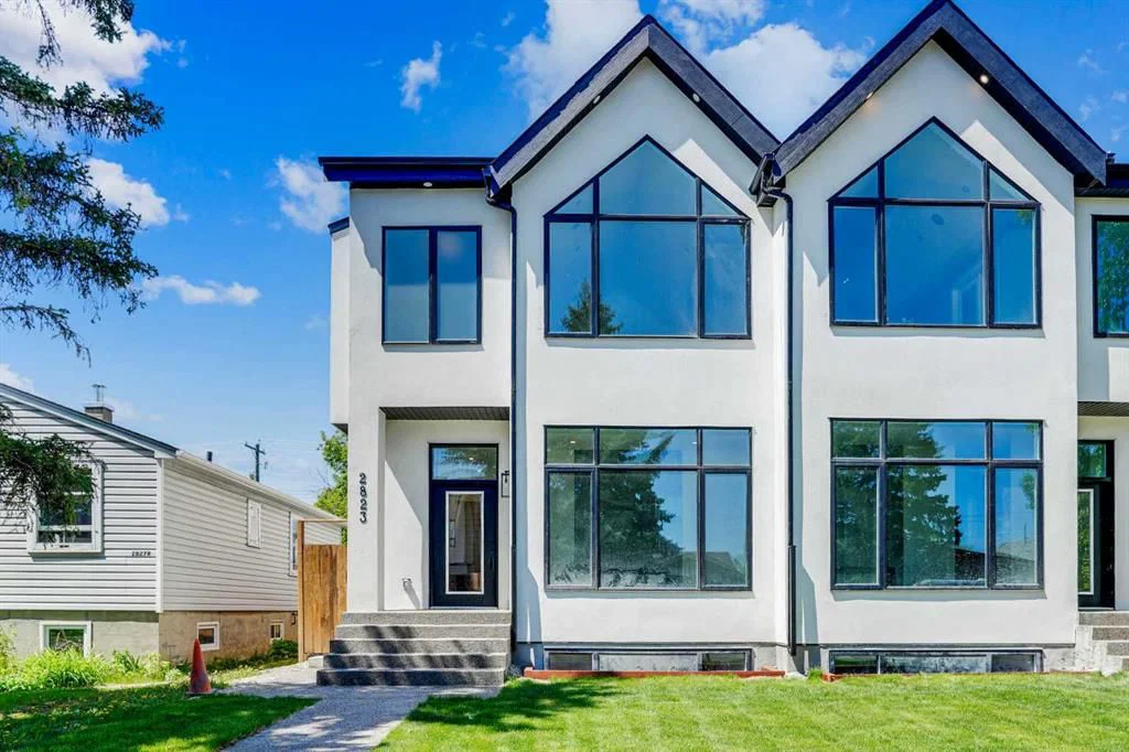2823 29 Street SW, Calgary — main listing photo