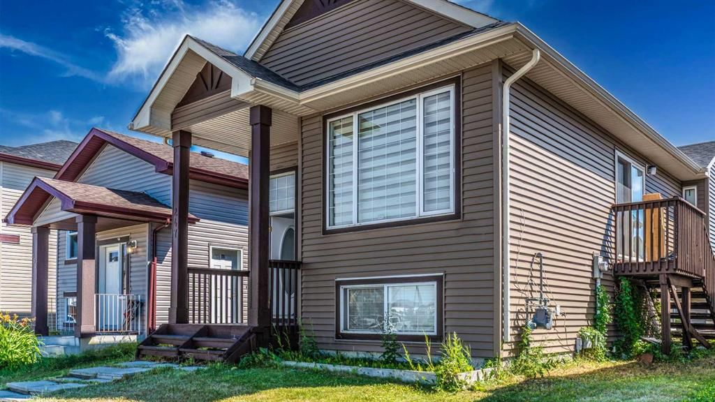 247 Taracove Estate Drive NE, Calgary — photo 4 of 50