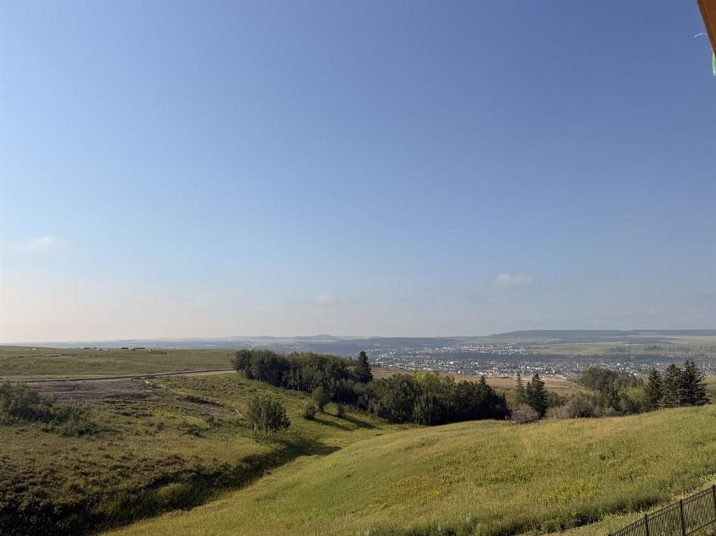 132 Heritage Ridge, Cochrane — photo 2 of 40