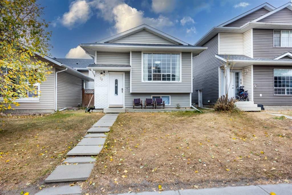 70 Martindale Boulevard NE, Calgary — photo 2 of 37