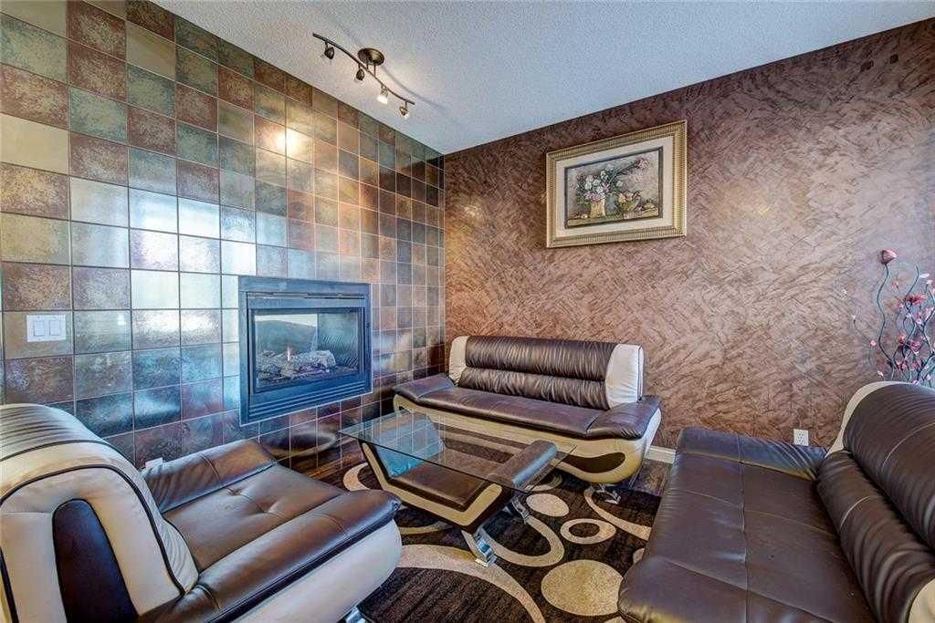 12 Skyview Springs Gardens NE, Calgary — photo 2 of 26