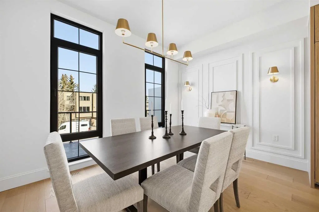 2025 27 Avenue SW, Calgary — photo 3 of 50