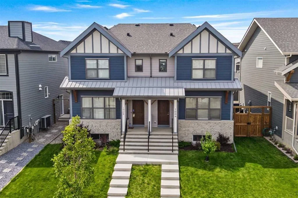 1006 Mahogany Boulevard SE, Calgary — main listing photo