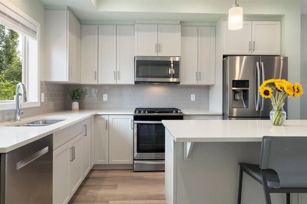 719 Mahogany Boulevard SE, Calgary — photo 3 of 45