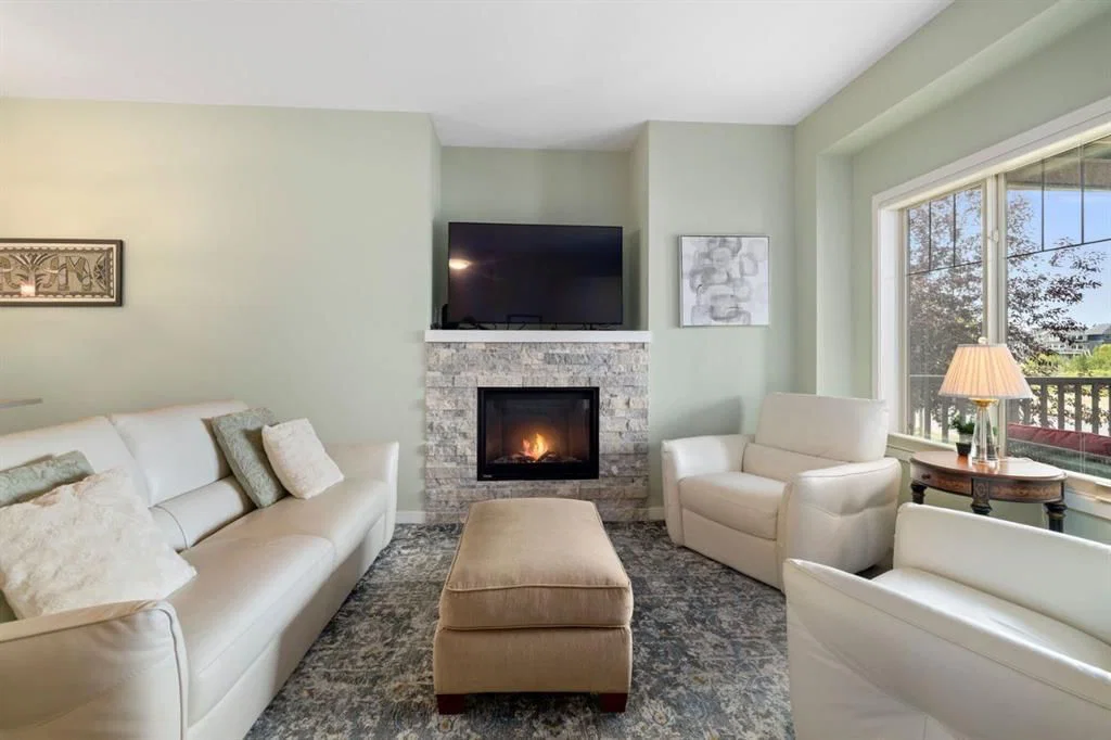719 Mahogany Boulevard SE, Calgary — photo 4 of 45