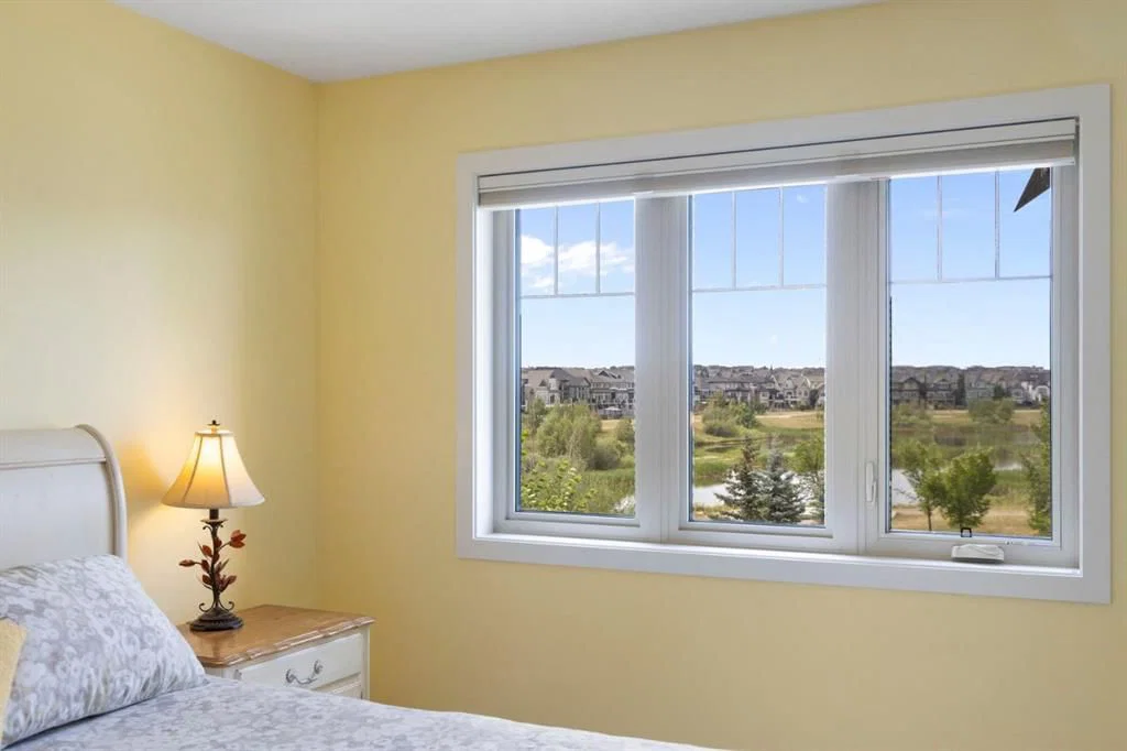 719 Mahogany Boulevard SE, Calgary — photo 5 of 45