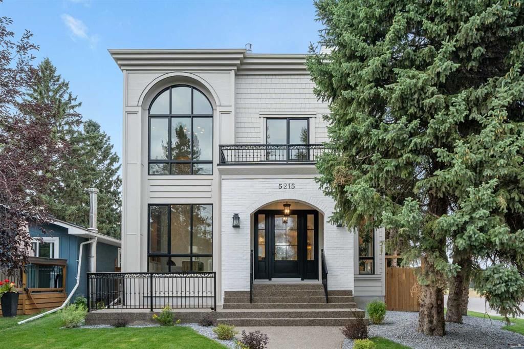 5215 19 Street SW, Calgary — main listing photo
