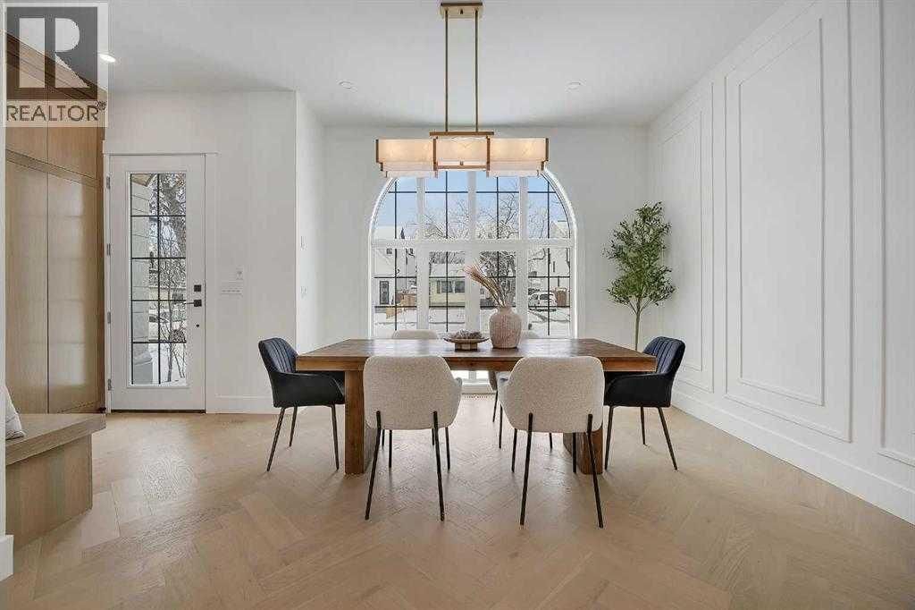 518 34A Street NW, Calgary — photo 3 of 28