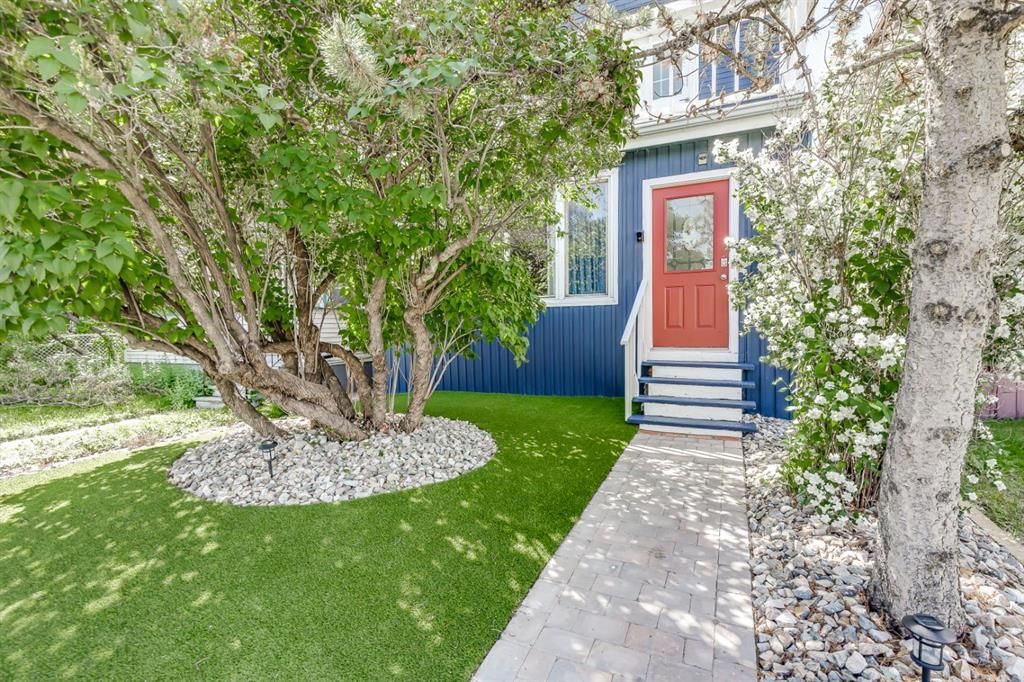 1517 12 Avenue SW, Calgary — main listing photo