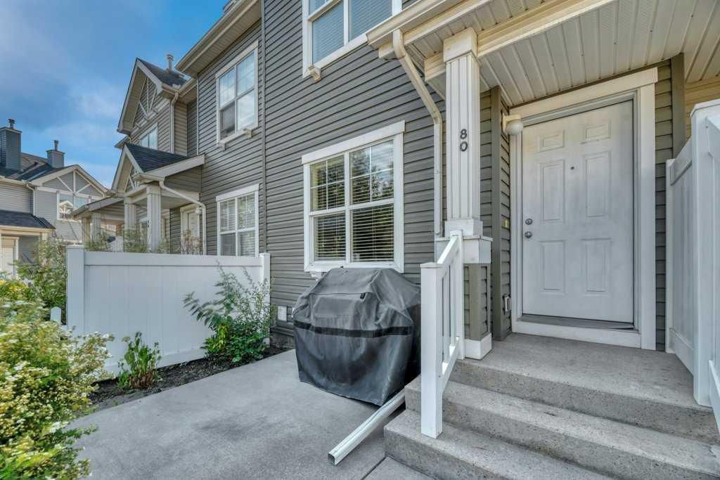 80 Elgin Gardens SE, Calgary — photo 3 of 40