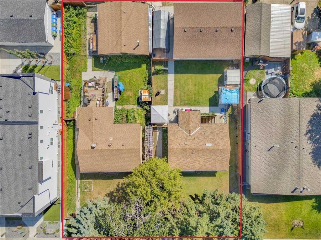 6127 33 Avenue NW, Calgary — main listing photo