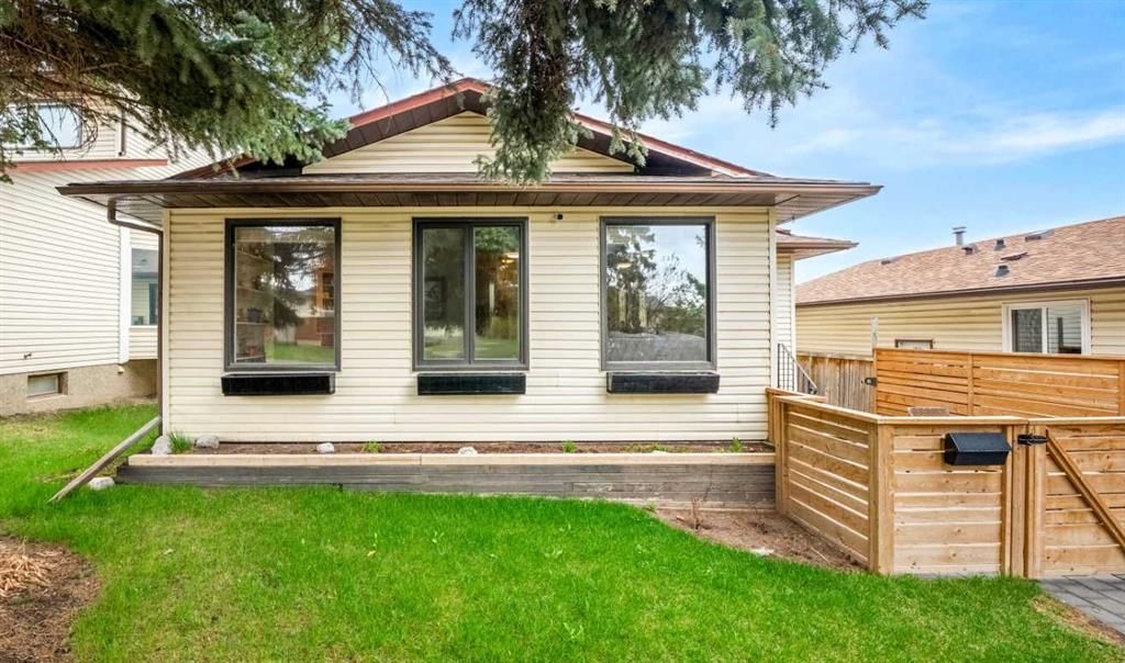 20 Bedwood Hill NE, Calgary — main listing photo