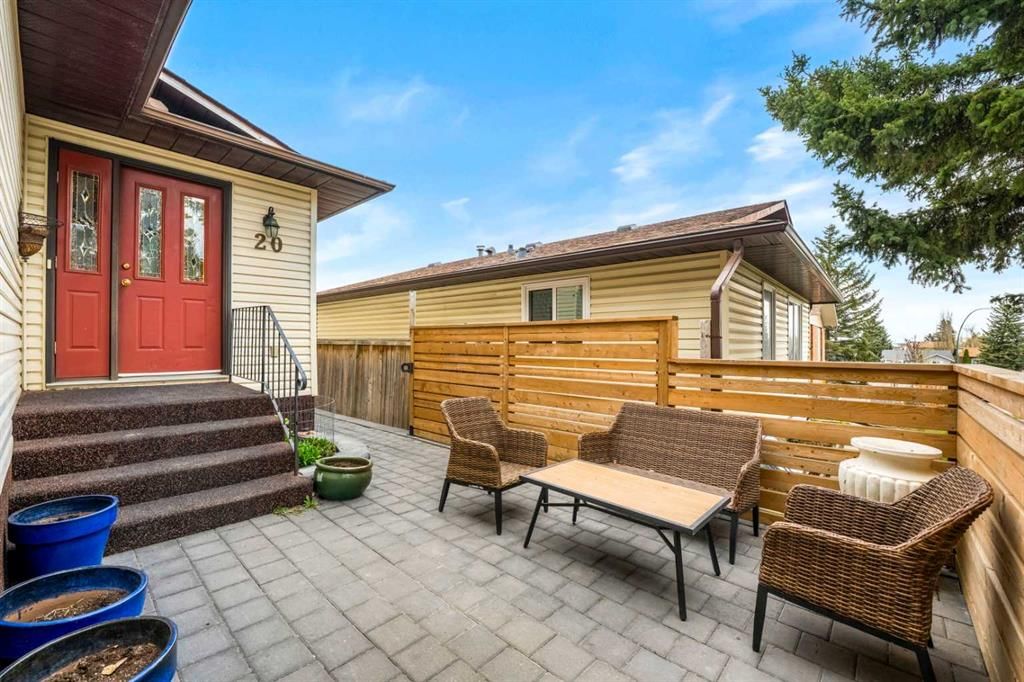 20 Bedwood Hill NE, Calgary — photo 2 of 48