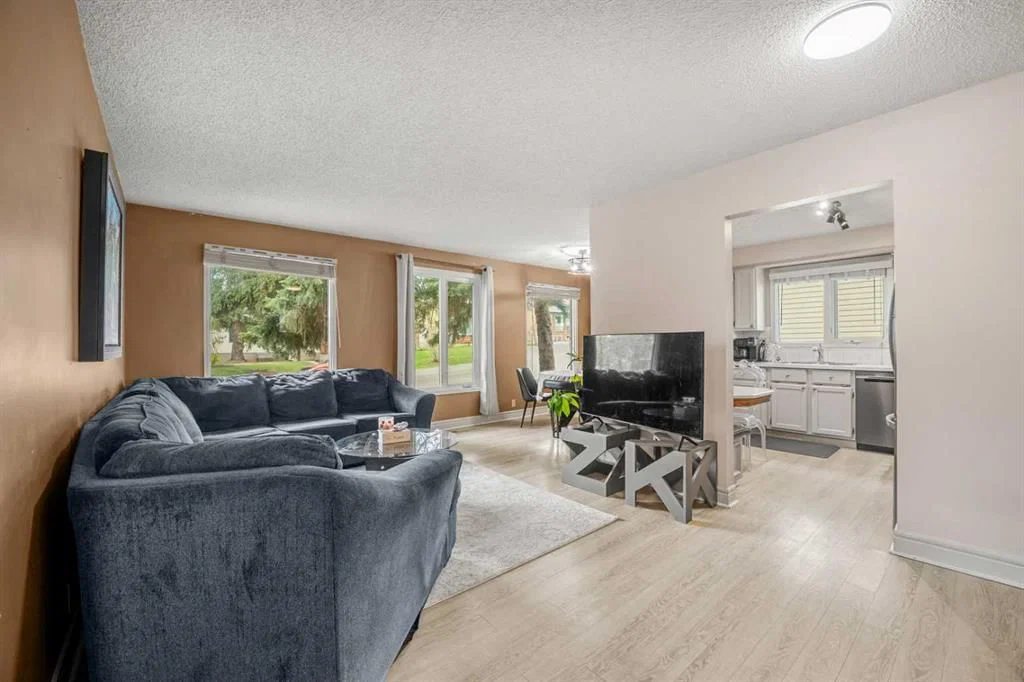 20 Bedwood Hill NE, Calgary — photo 5 of 48