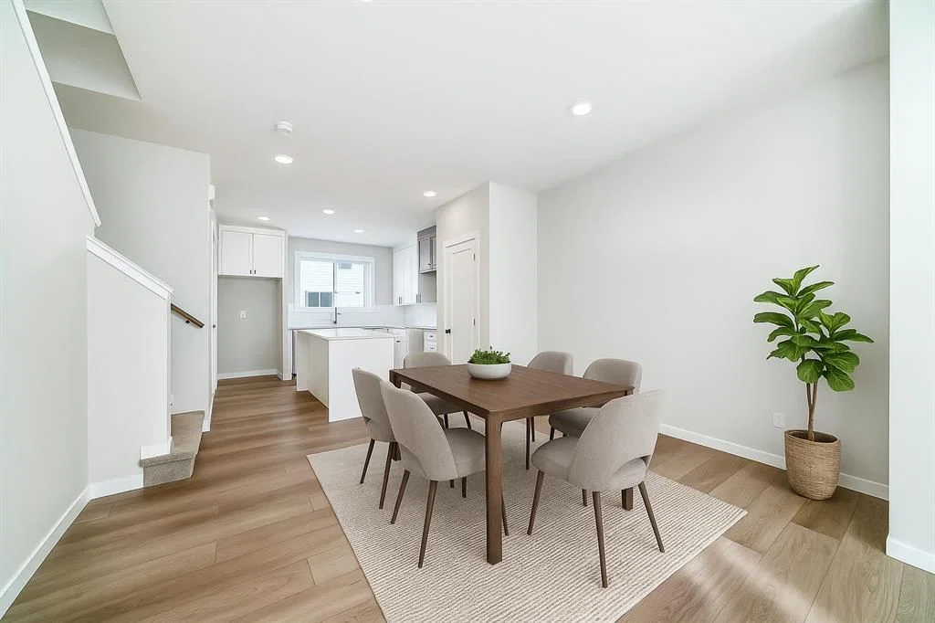 828 Sora Boulevard SE, Calgary — photo 2 of 38