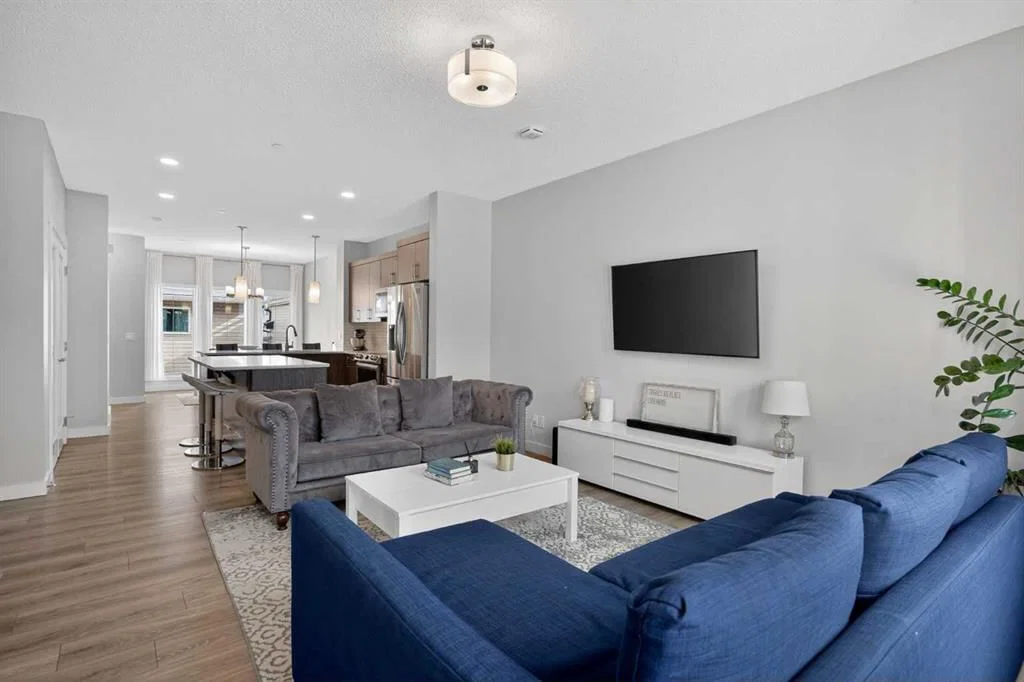 226 148 Avenue NW, Calgary — photo 4 of 26