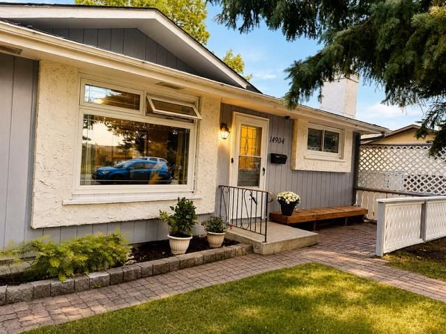 14904 1 Street SE, Calgary — photo 3 of 50
