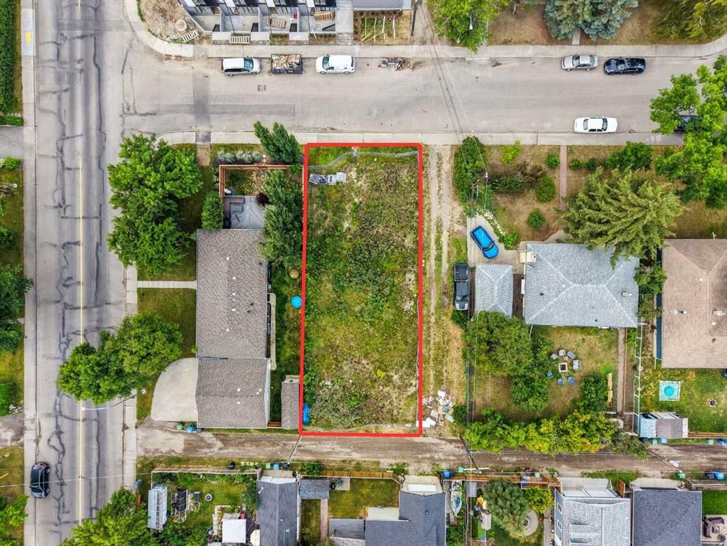 2624 Granville Street SW, Calgary — photo 3 of 9