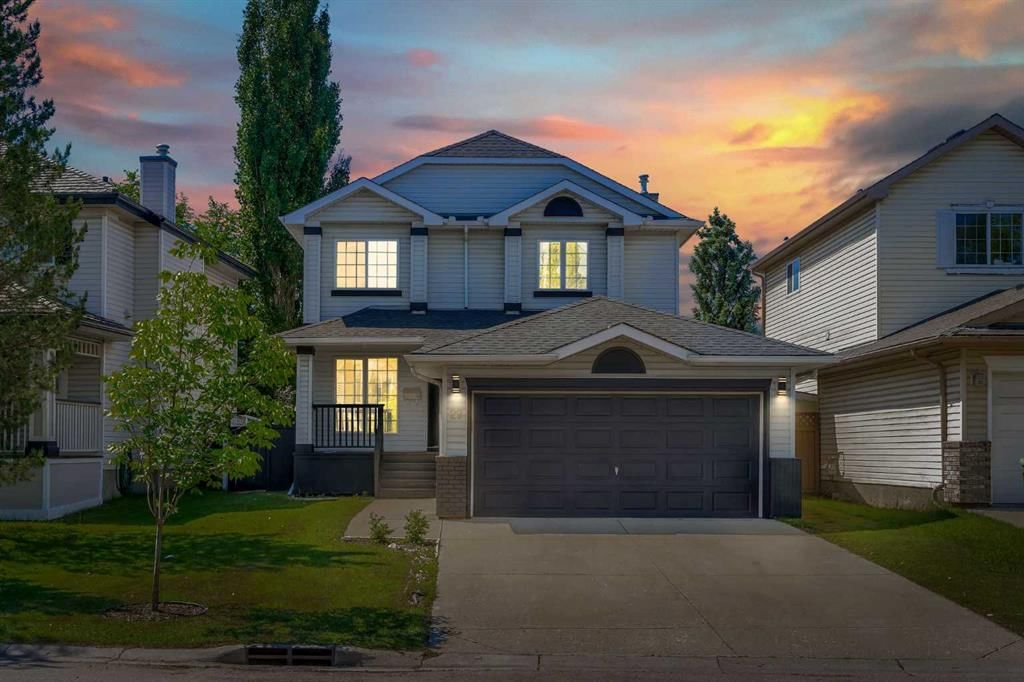 29 Douglas Glen Crescent SE, Calgary — main listing photo