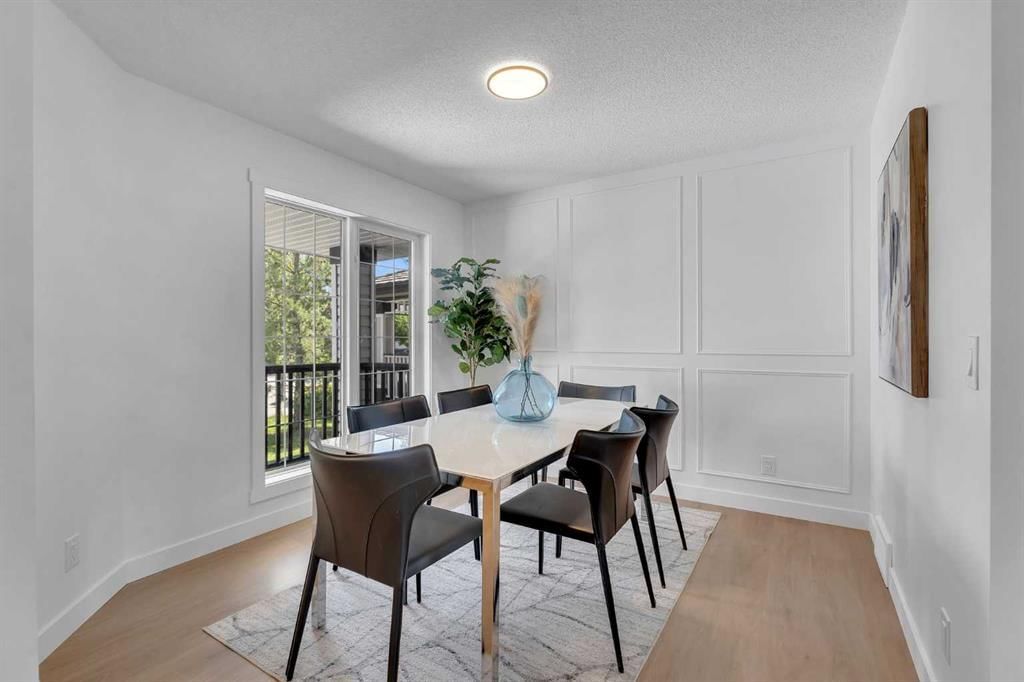 29 Douglas Glen Crescent SE, Calgary — photo 4 of 40