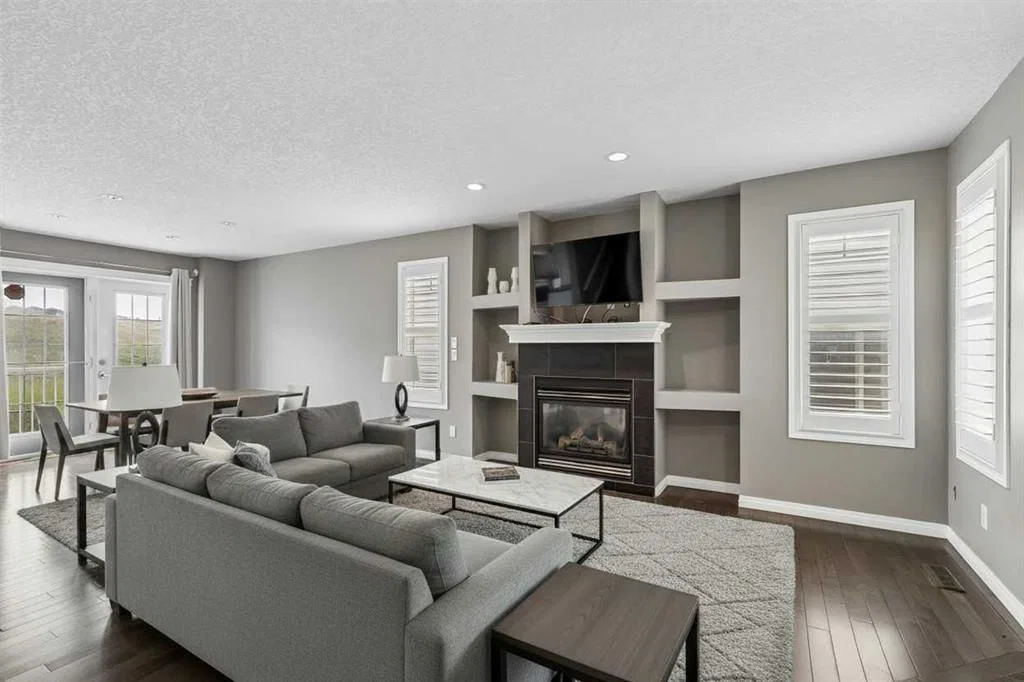 139 Hidden Creek Gardens NW, Calgary — photo 4 of 43