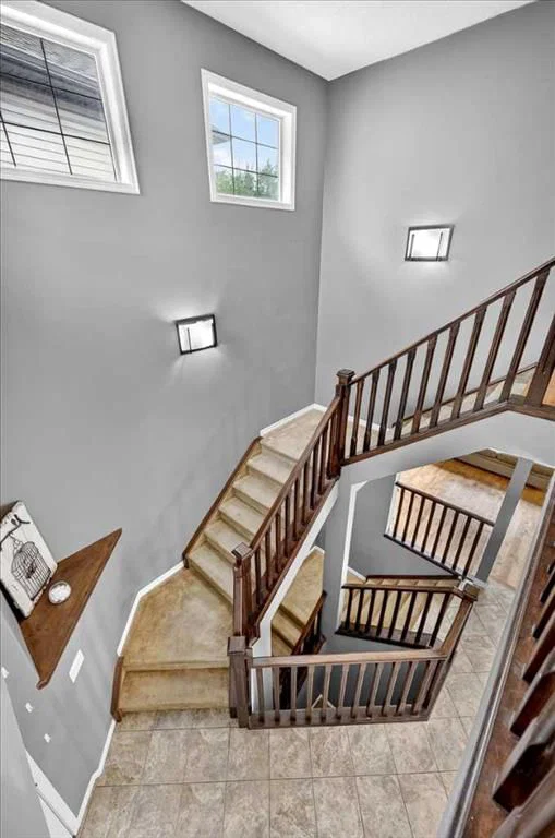 128 Cranberry Circle SE, Calgary — photo 4 of 50